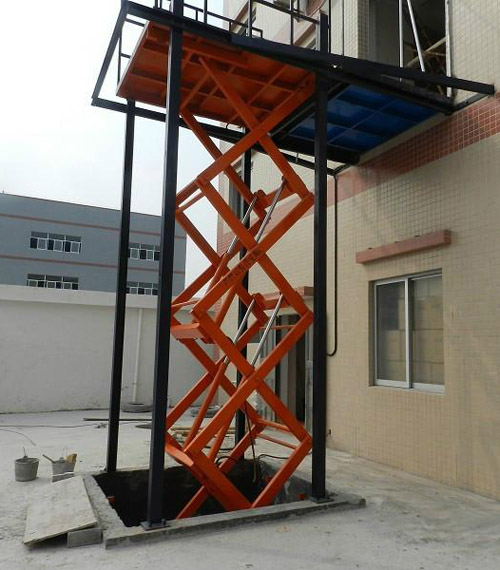 固(gù)定式液壓(ya)升降機