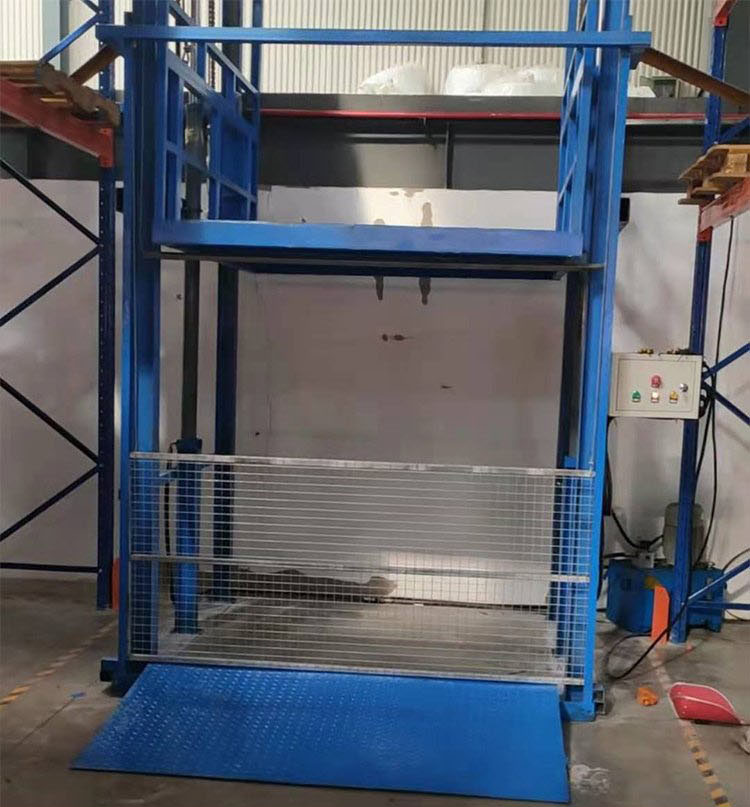 導軌(gui)式液壓(ya)升降貨(huò)梯
